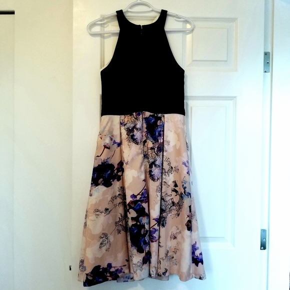 Sz S Le Chateau Dress - Picture 4 of 6